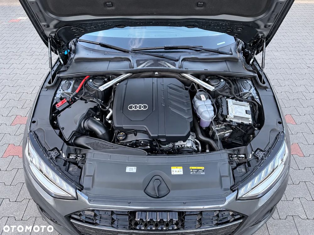 Audi A4 Limousine 35 TFSI S tronic S line - 11