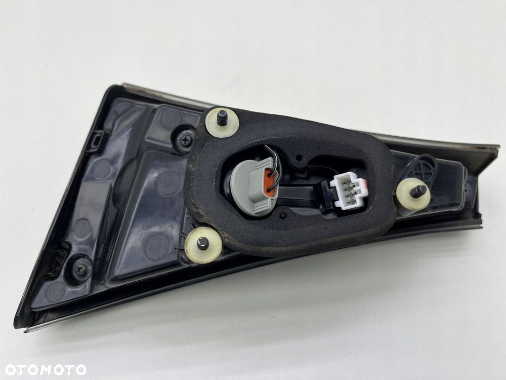 HYUNDAI I20 III N-LINE LAMPA PRAWA TYŁ W KLAPĘ LED 92403-C0000 - 4