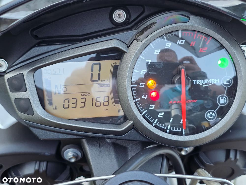 Triumph Speed Triple - 20
