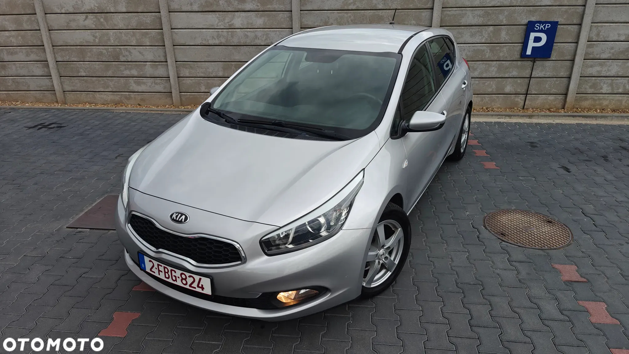 Kia Ceed Cee'd 1.4 CRDi M - 10
