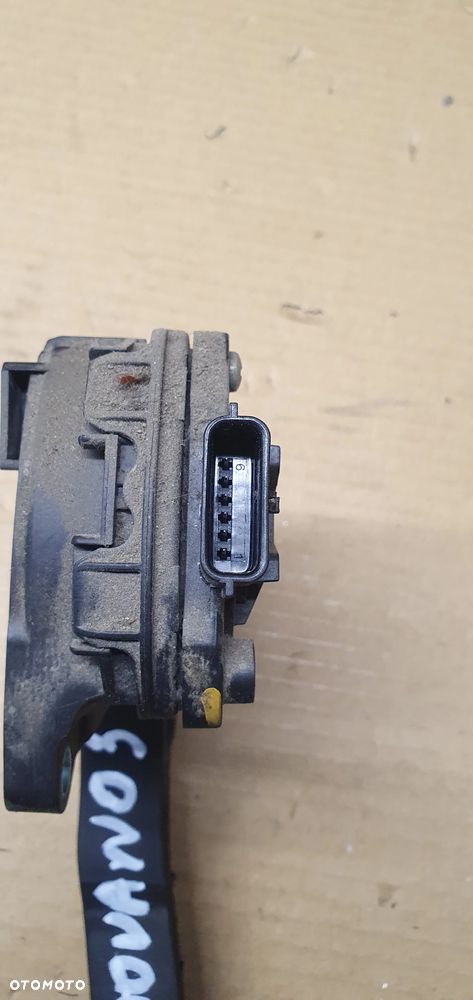 Pedał gazu potencjometr Opel Movano II 180107523R - 4