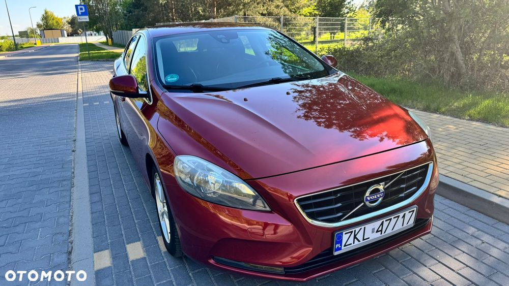 Volvo V40 D2 Momentum - 16