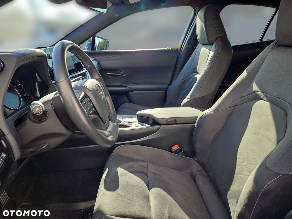 Lexus UX 250h GPF Business 2WD - 20