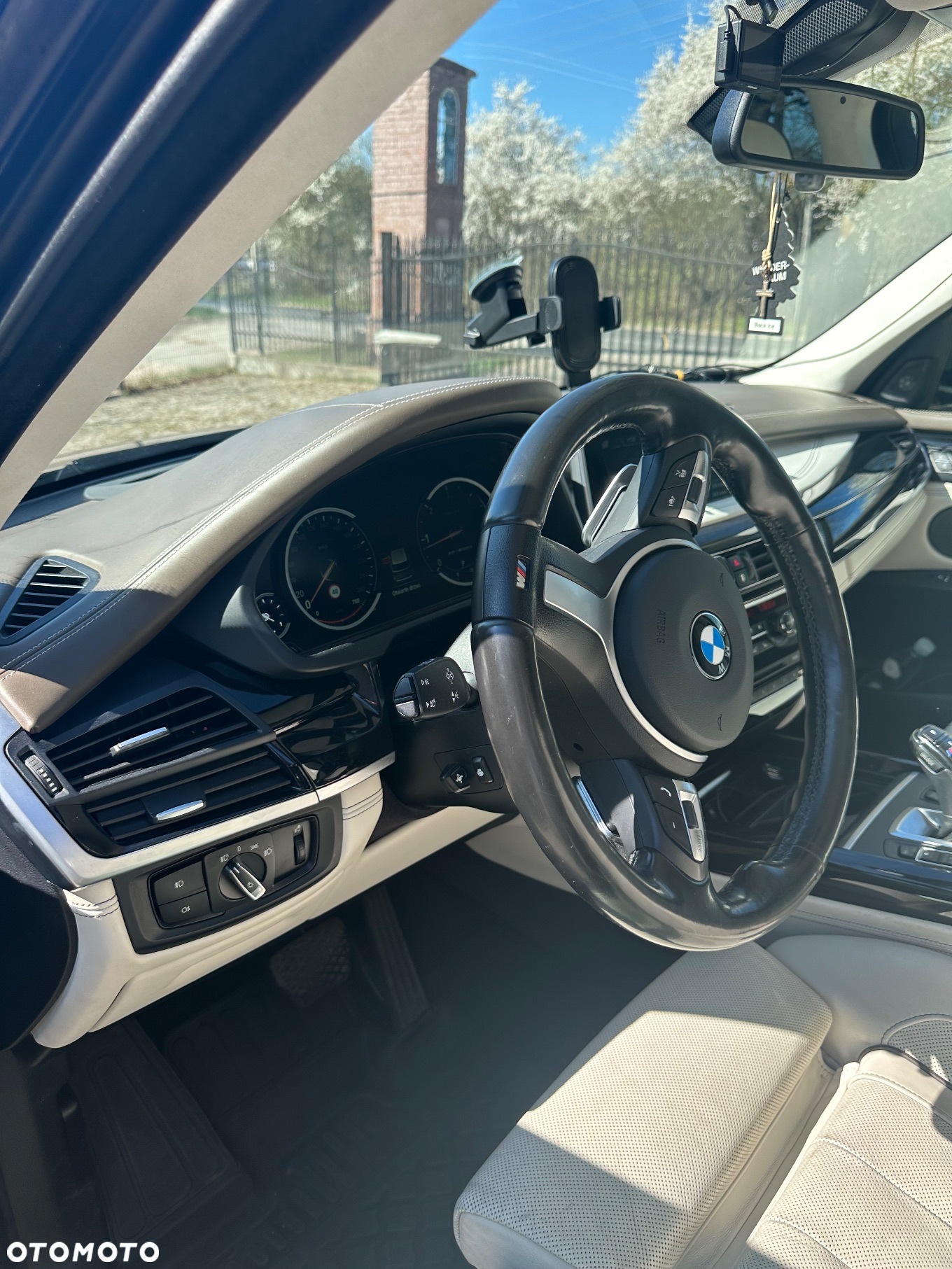 BMW X5 M M50d - 12