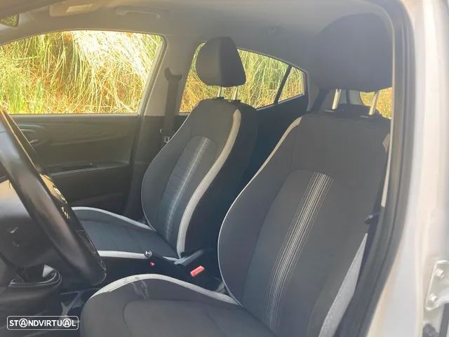 Hyundai i10 1.0 EDITION 30 - 22