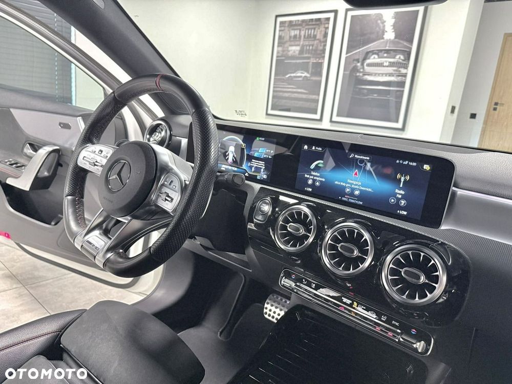Mercedes-Benz Klasa A AMG 35 4Matic AMG Speedshift DCT 8G AMG Line Advanced Plus - 36