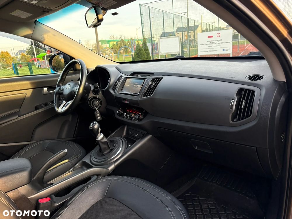 Kia Sportage 2.0 CRDI XL - 12