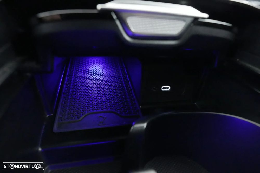 Mercedes-Benz C 300 de Avantgarde - 24