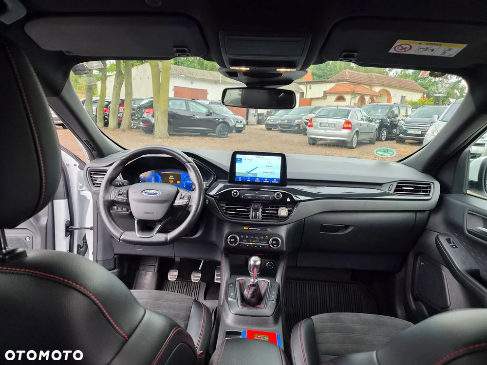 Ford Kuga 2.0 EcoBlue Hybrid ST-LINE - 26