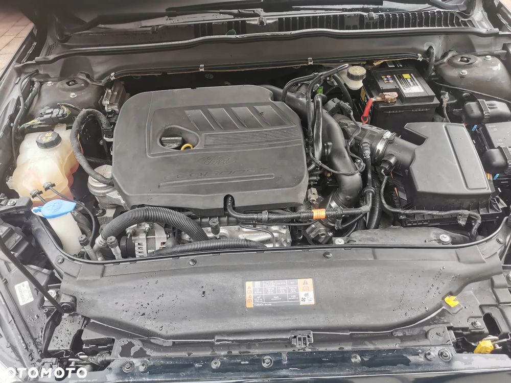 Ford Fusion - 5