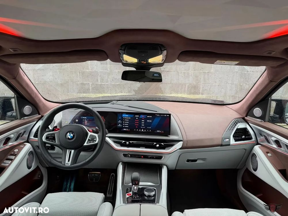 BMW XM 50e - 7