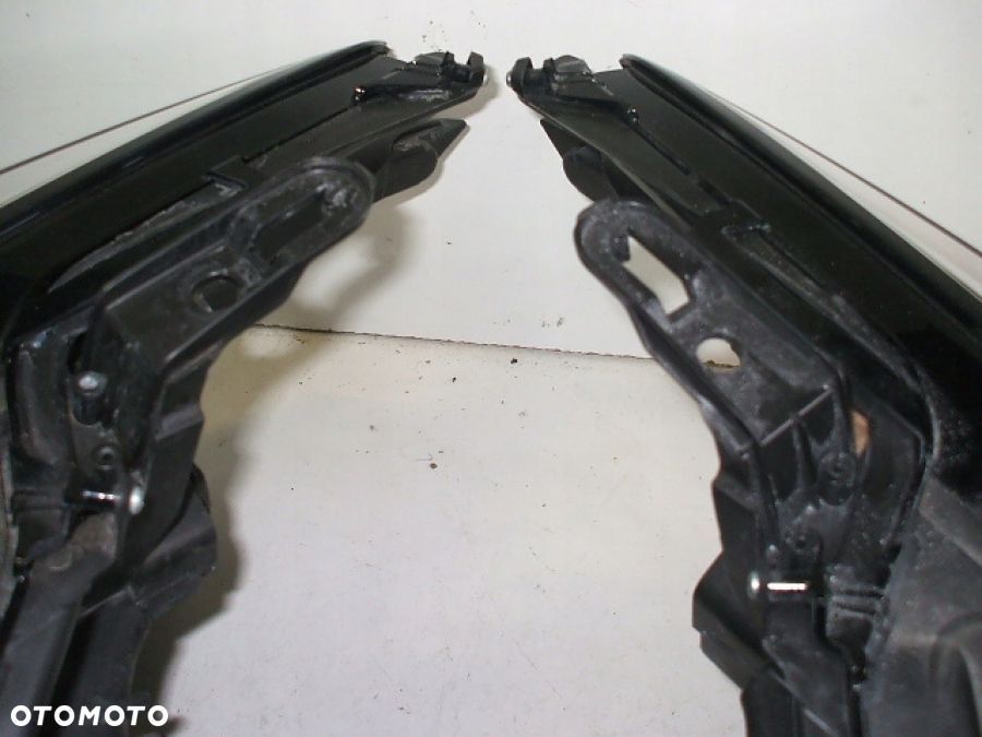 LEXUS ES ES300 ES350H VII LAMPA prawa lewa FULLLED - 2