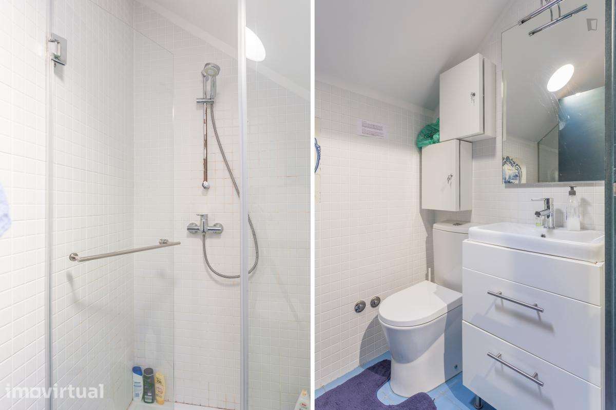 Quarto - localizado em Paranhos Porto - Grande imagem: 3/29