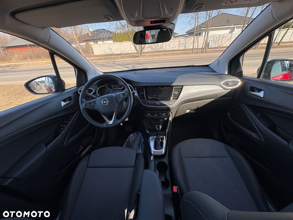 Opel Crossland X - 13