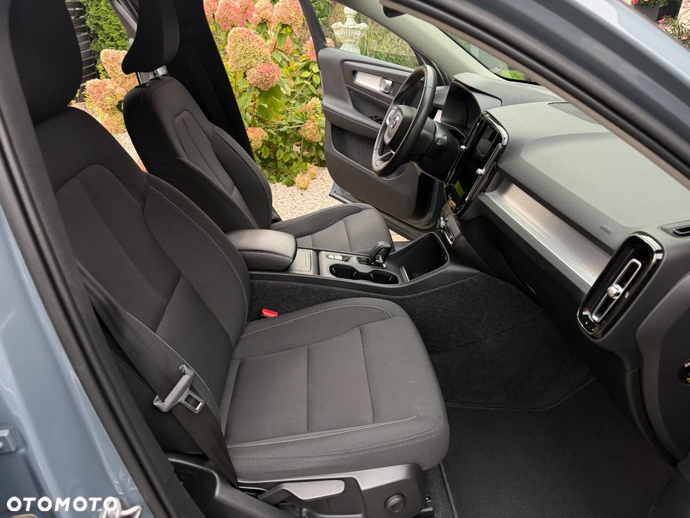 Volvo XC 40 T3 Momentum - 13