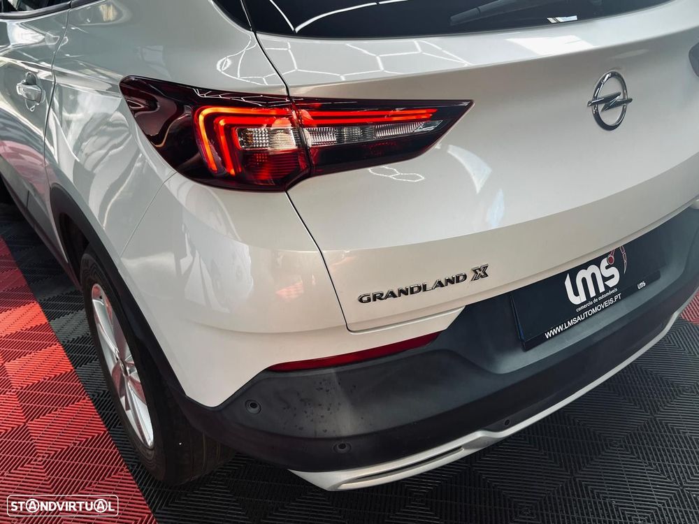 Opel Grandland X 1.2 T Business Edition - 16