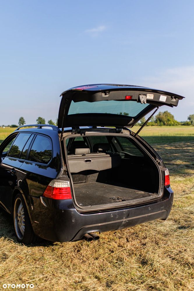 BMW Seria 5 530d xDrive - 36