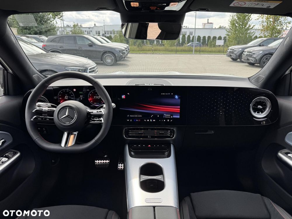 Mercedes-Benz GLB 200 mHEV 8G-eDCT - 15