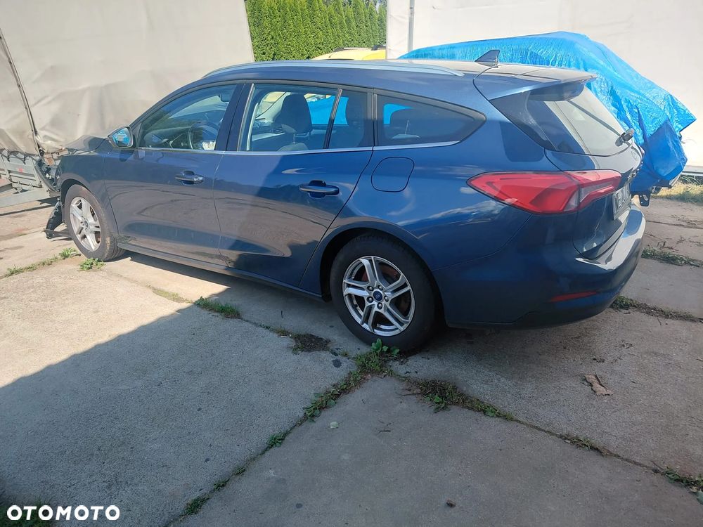 Ford Focus 1.5 EcoBlue SCR Connected - 5