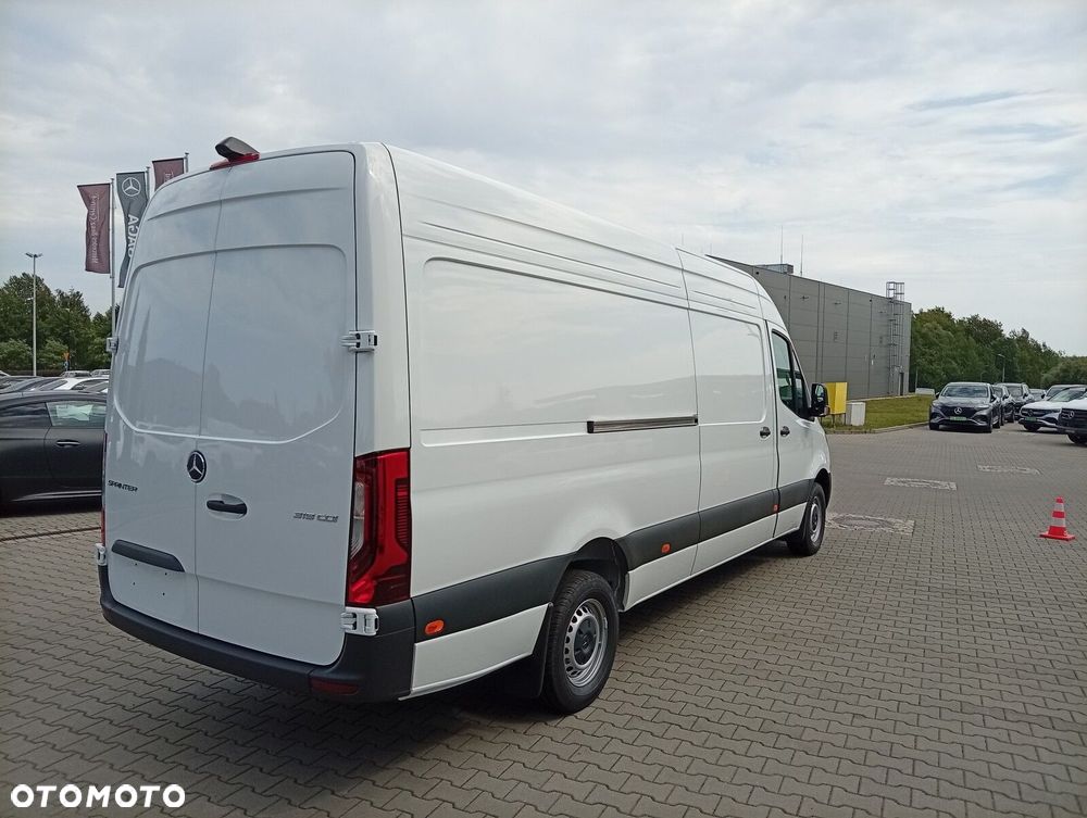Mercedes-Benz Sprinter 319 CDI - 6