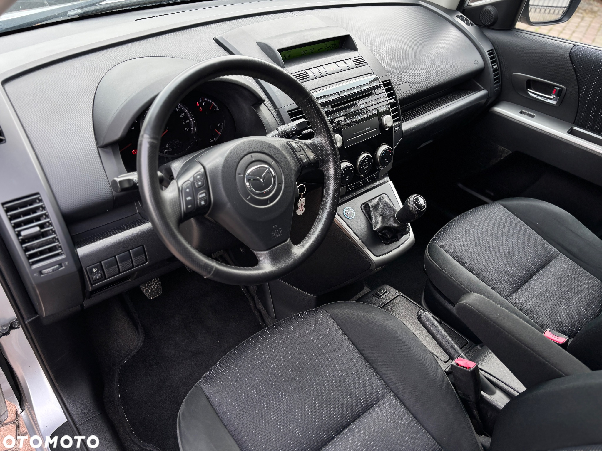 Mazda 5 2.0 Exclusive - 27