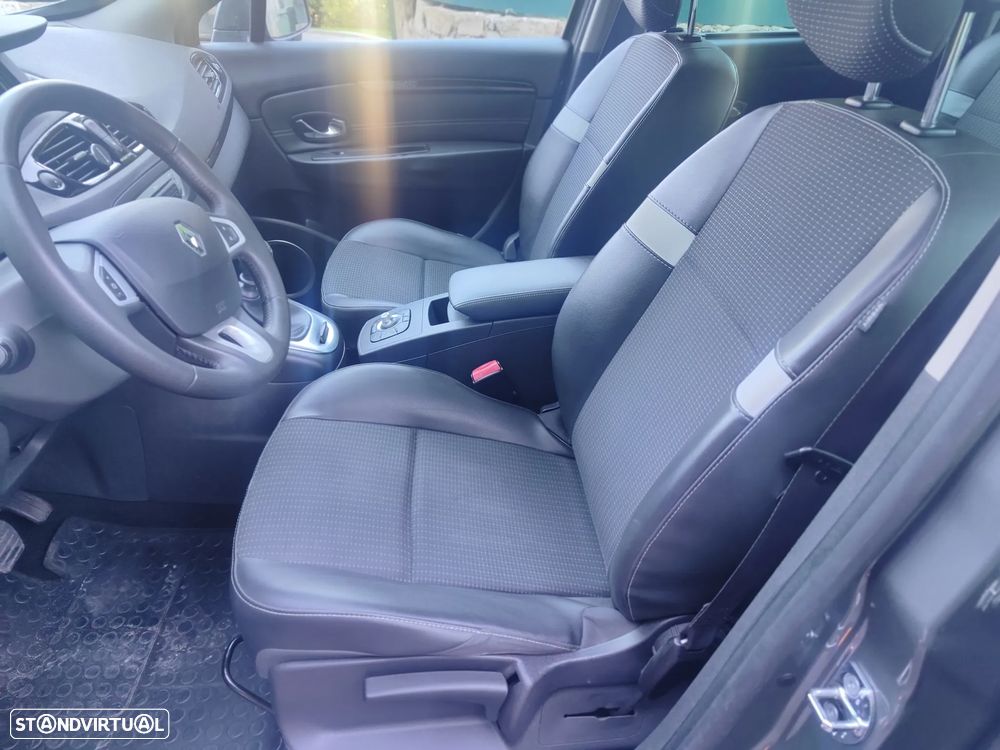 Renault Scénic 1.5 dCi Sport SS - 14