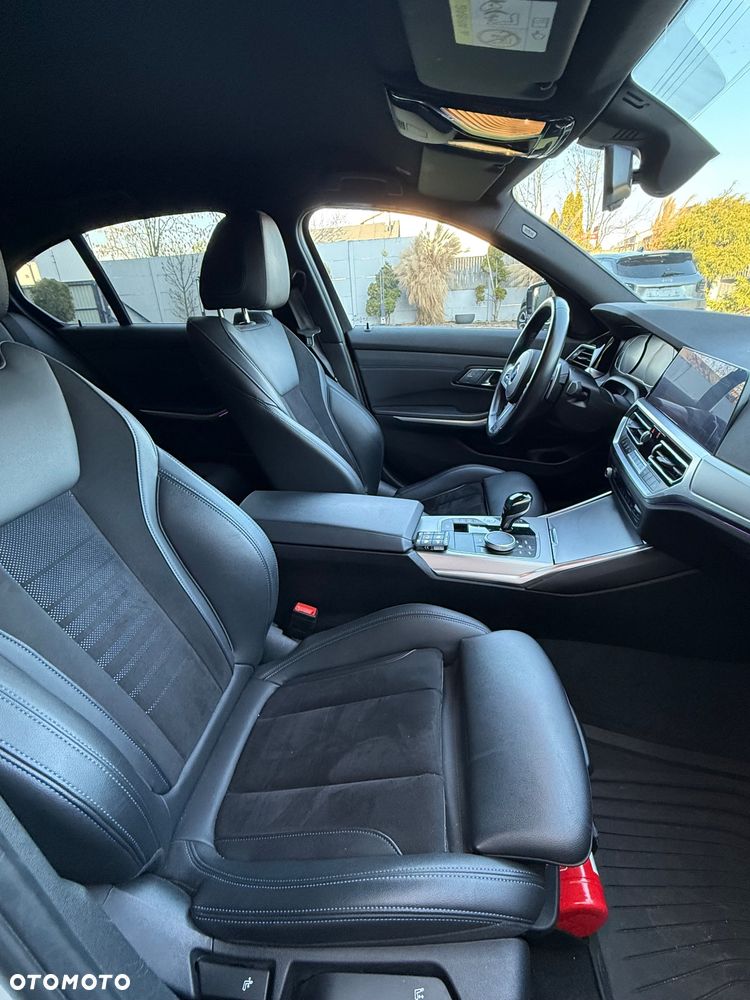BMW Seria 3 320d - 15