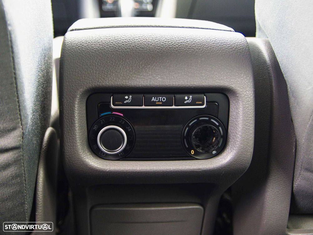 SEAT Alhambra 2.0 TDI Reference DSG Eco. - 34