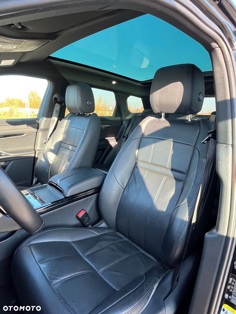 Land Rover Range Rover Evoque - 17