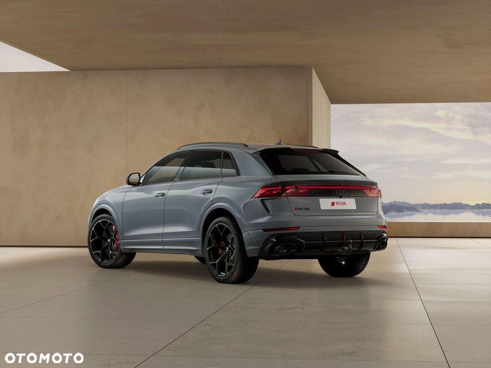 Audi RS Q8 - 7