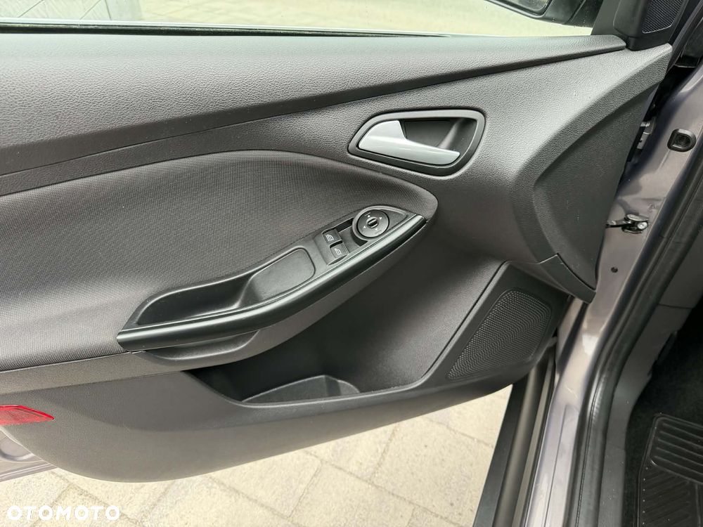 Ford Focus 1.0 EcoBoost Gold X (Edition Start) - 30