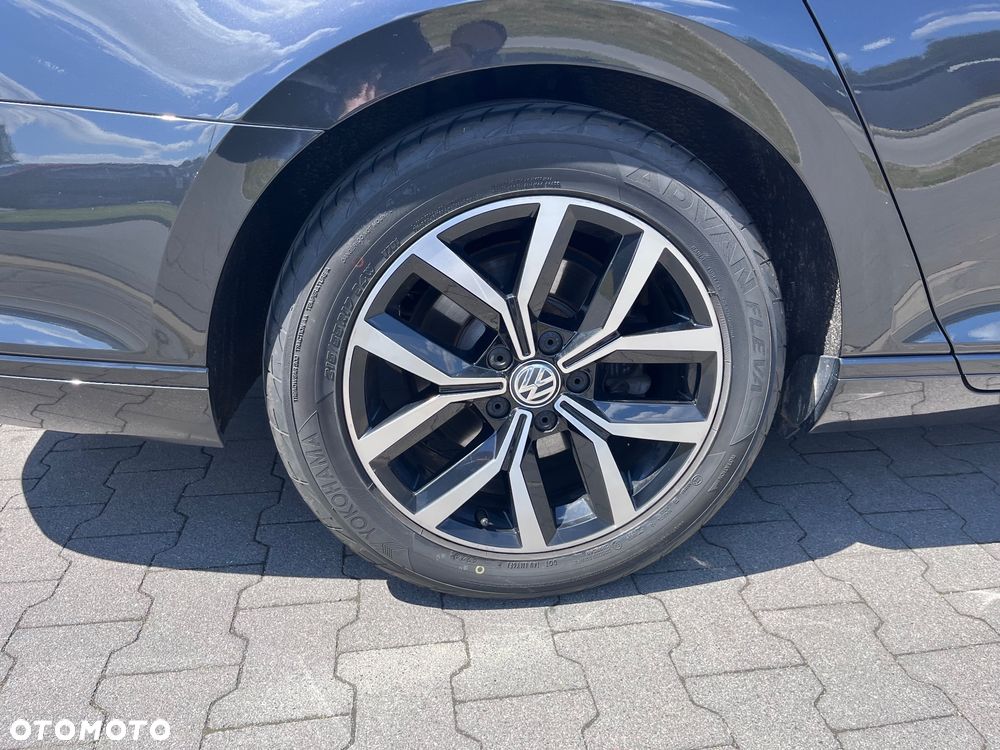 Volkswagen Passat 2.0 TDI BMT Comfortline - 11