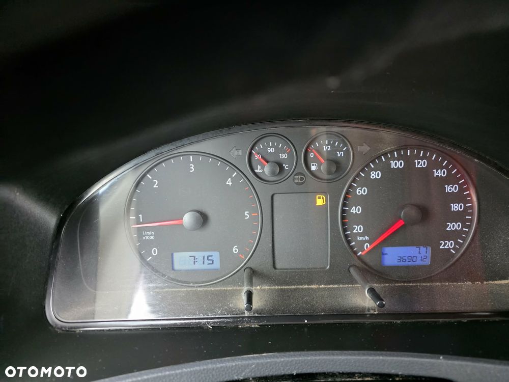 Volkswagen Transporter - 21