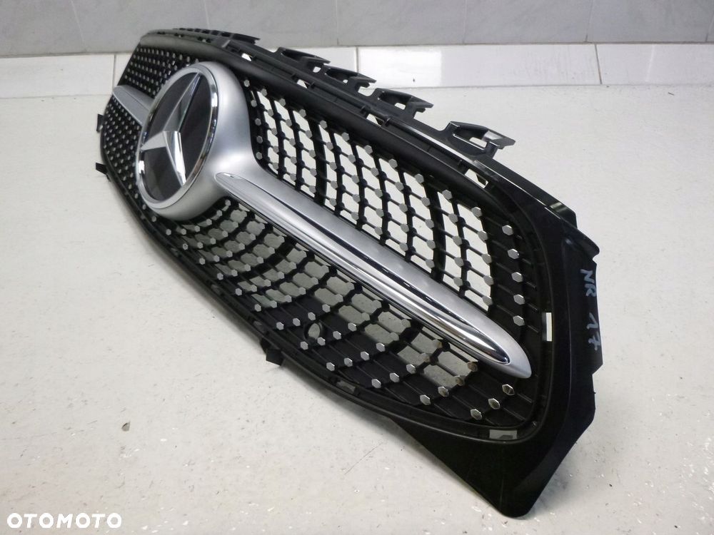 MERCEDES CLA 118 C118 W118 X118 LIFT GRILL ATRAPA CHŁODNICY 2XPDC CZARNY CHROM ORYGINAŁ - 5
