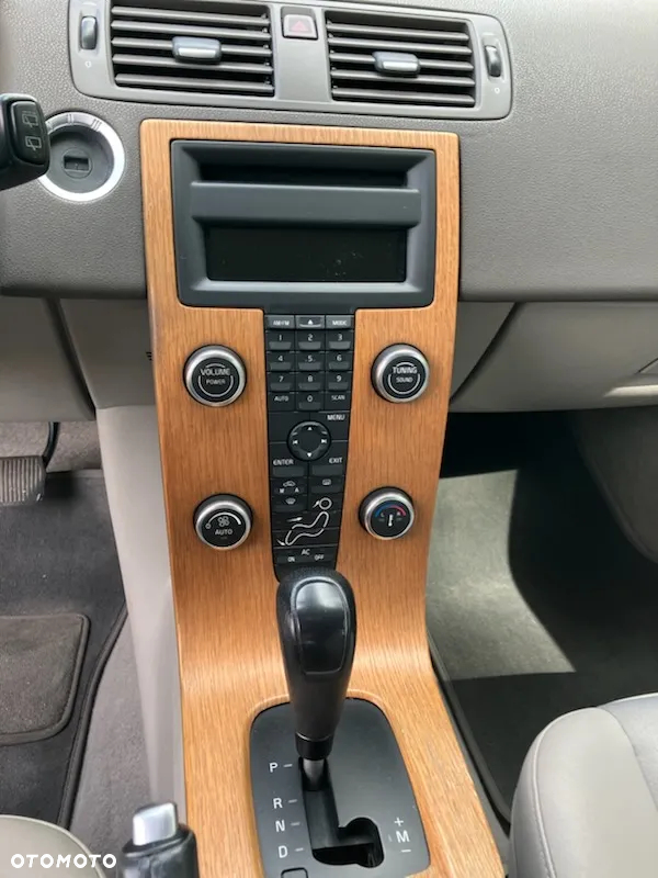 Volvo V50 - 9