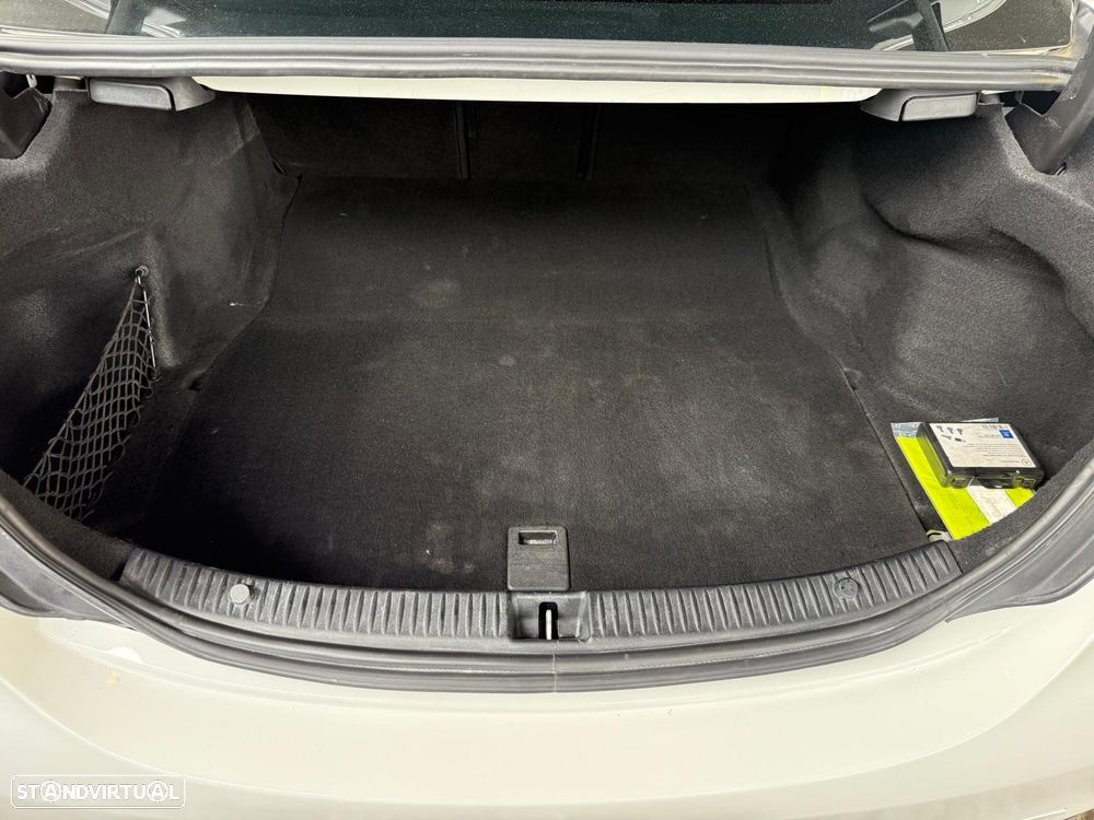 Mercedes-Benz C 180 d 9G-TRONIC AMG Line - 25