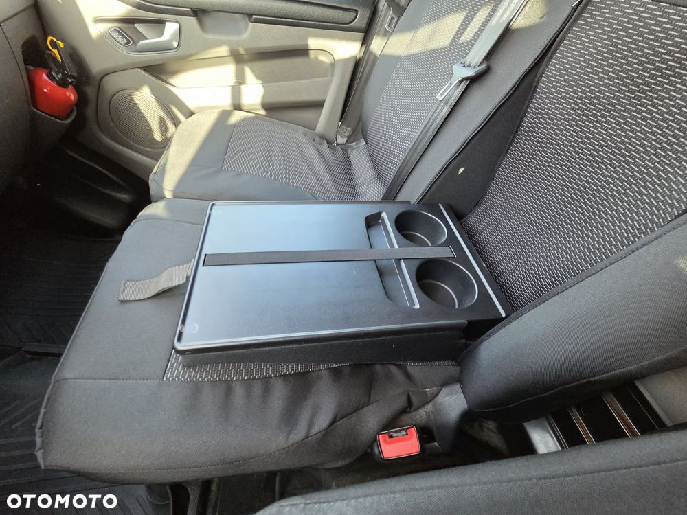 Ford TRANSIT CUSTOM - 11