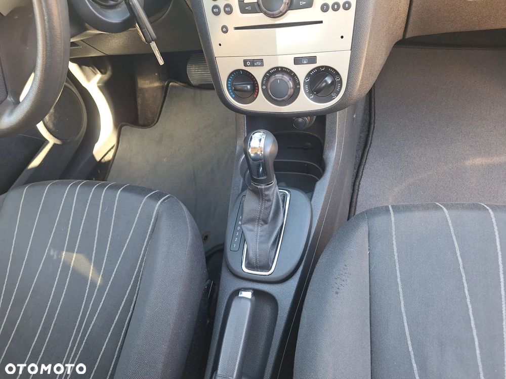Opel Corsa - 8