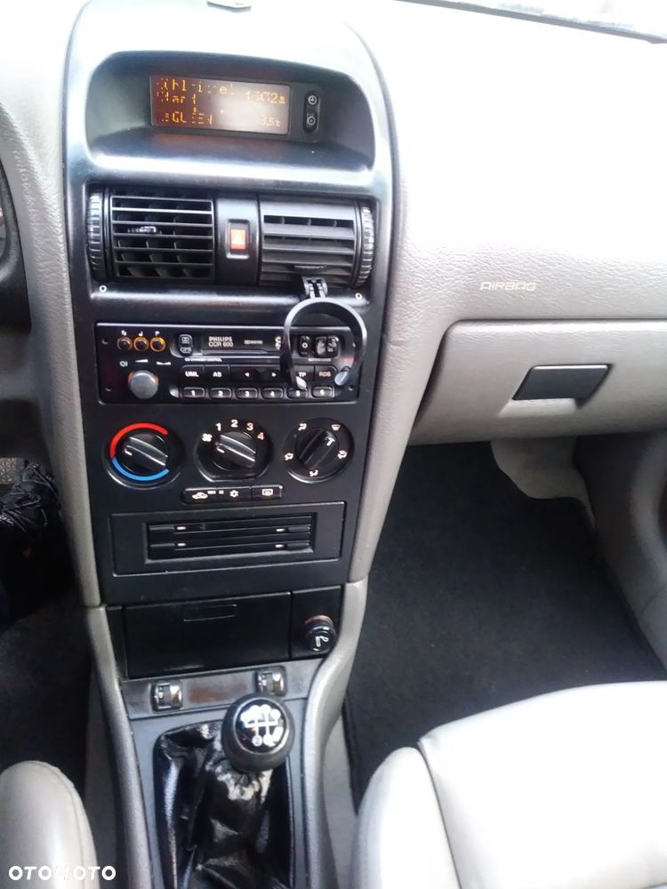 Opel Astra 1.8 Elegance - 7