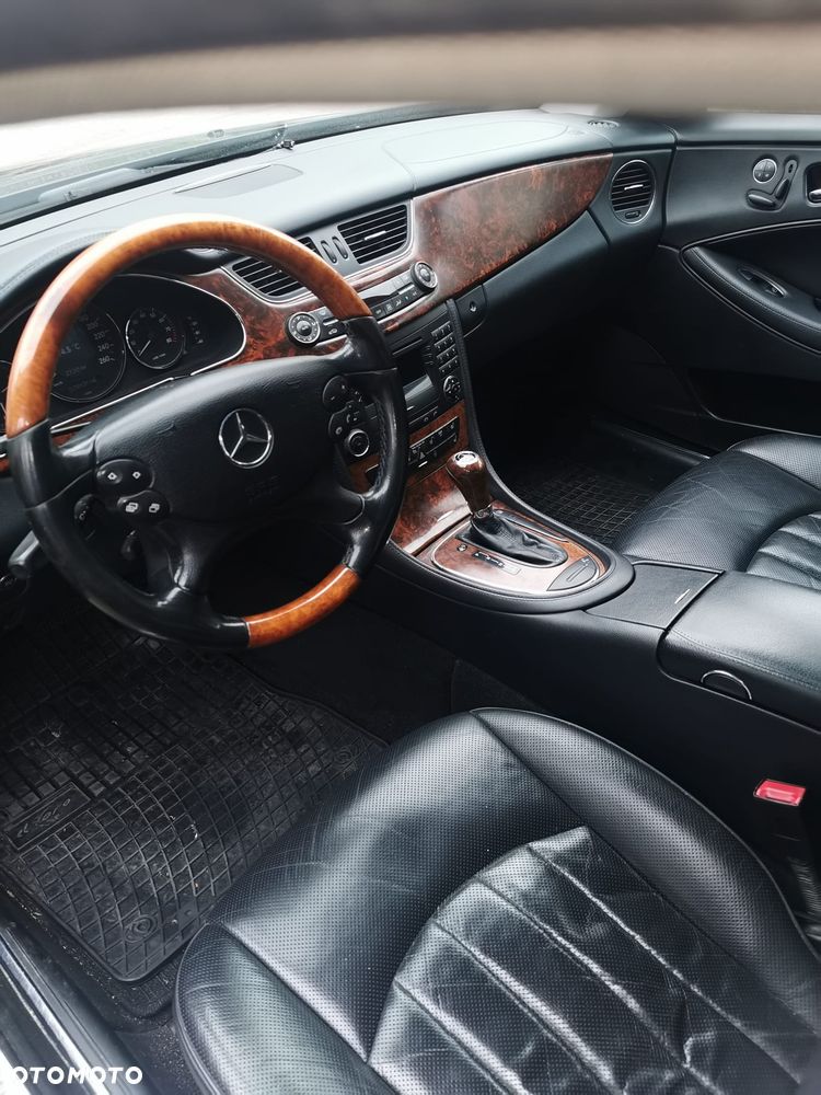 Mercedes-Benz CLS 350 - 12