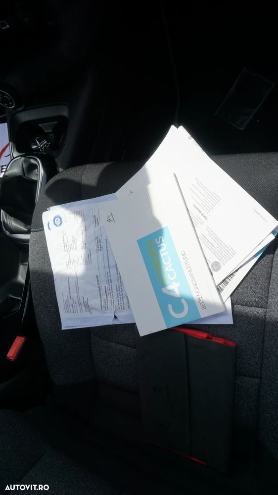 Citroën C4 Cactus 1.5 BlueHDi S&S BVM6 Live - 32