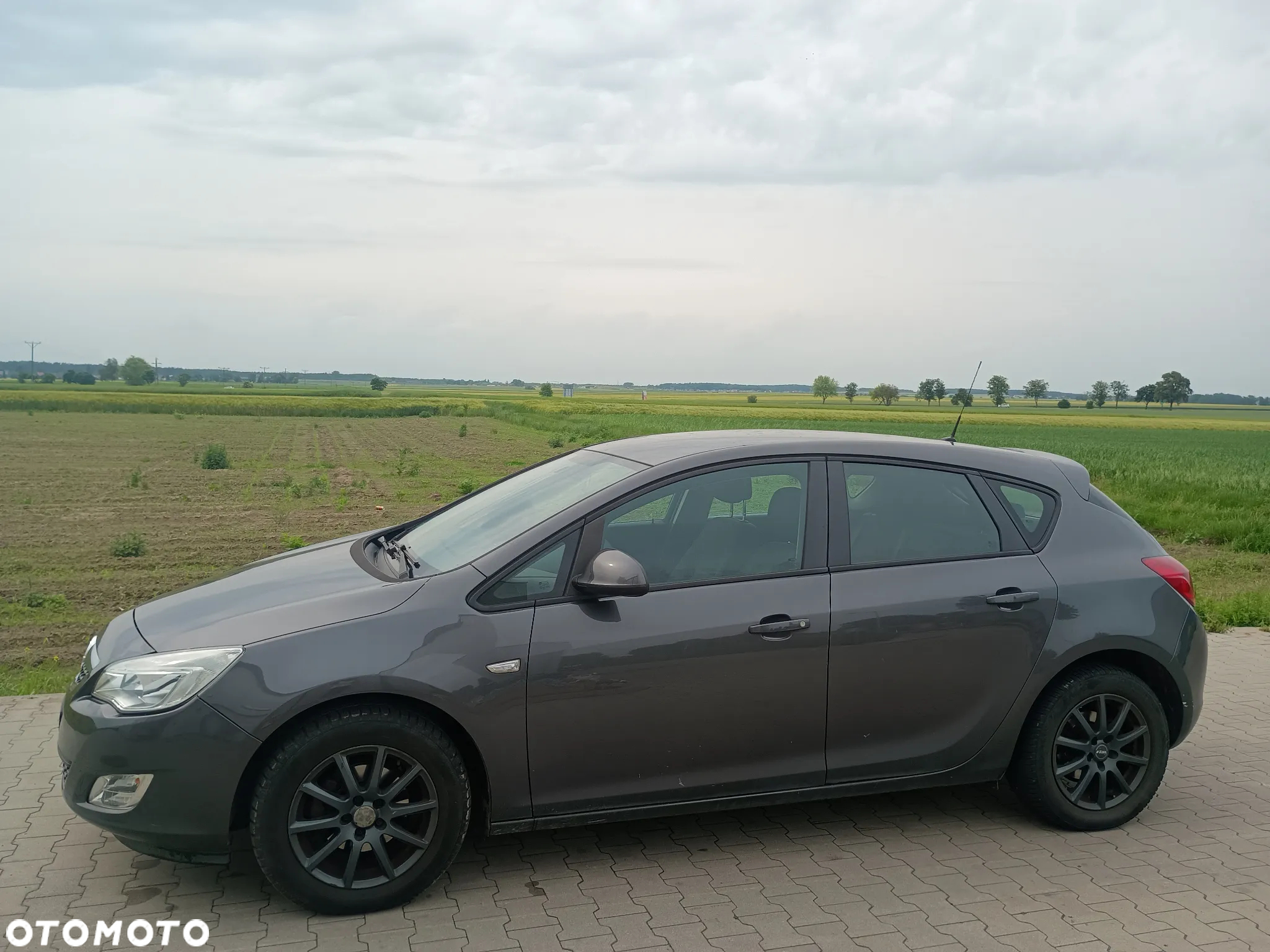 Opel Astra - 9