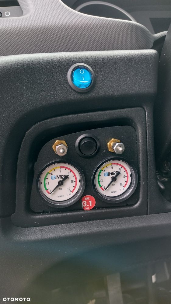 Iveco Daily 3.0 180KM Autolaweta Salon PL wyciągarka hak najazdy - 20