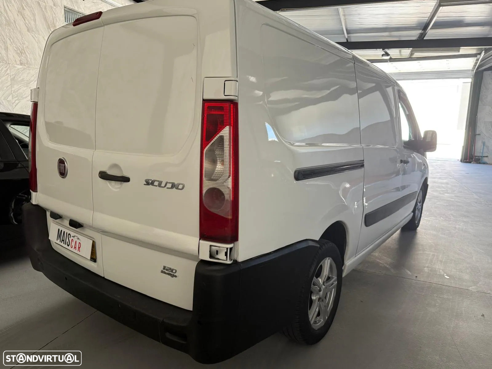 Fiat Scudo 2.0 M-Jet, Versão longa, 3 lugares - 4