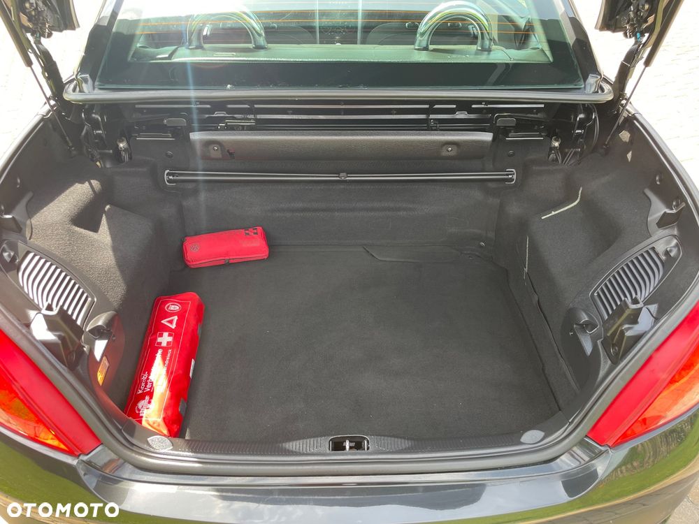 Peugeot 207 CC 1.6 Sport - 21