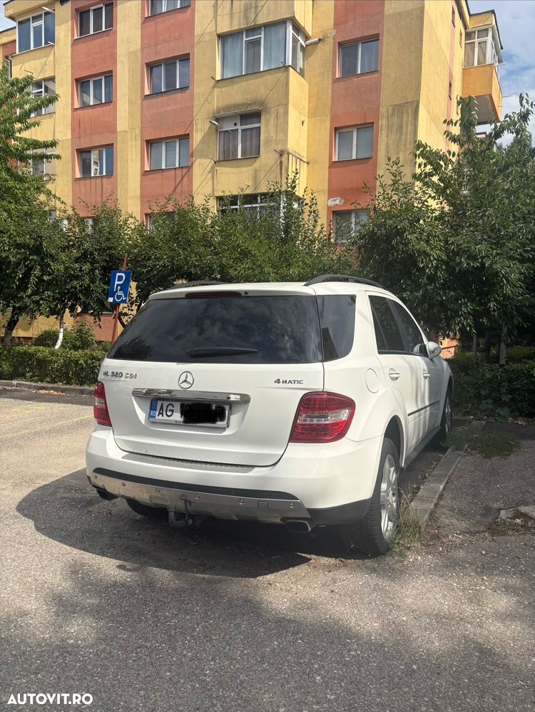 Mercedes-Benz ML 350 BlueTEC Aut - 2