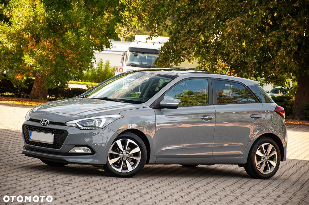Hyundai i20 blue 1.2 Advantage+ - 30