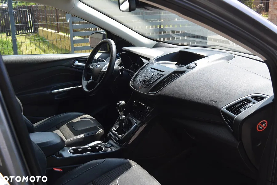 Ford Kuga 2.0 TDCi 4WD Titanium - 11