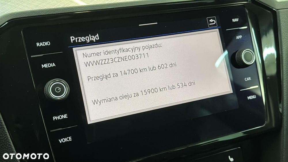 Volkswagen Passat 2.0 TDI EVO Business DSG - 27