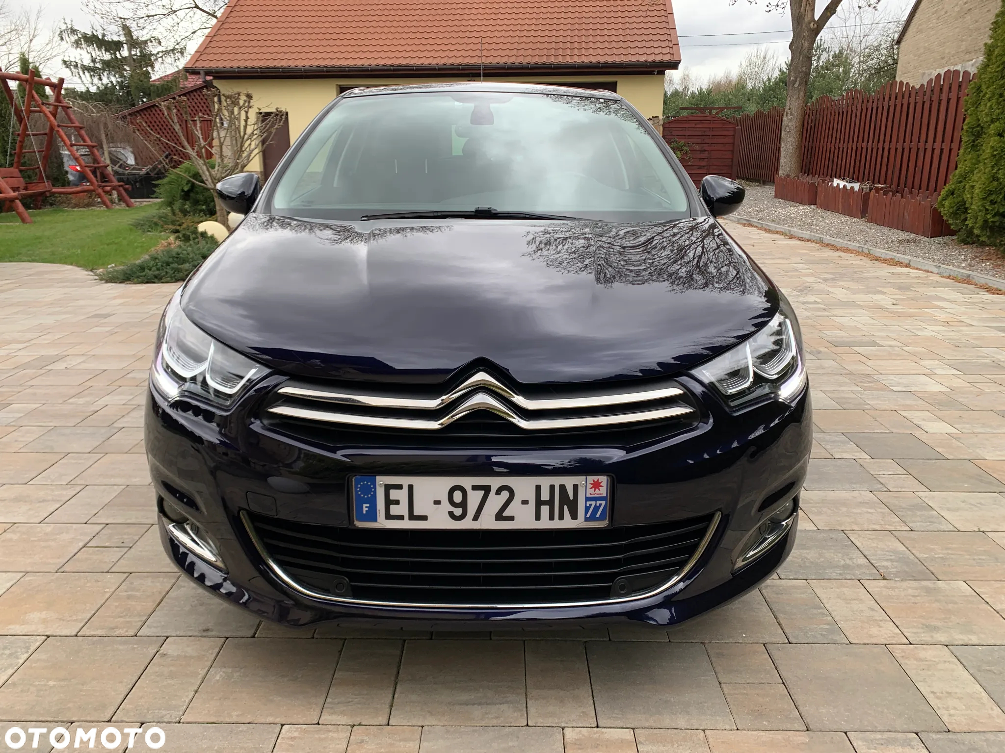 Citroën C4 BlueHDi 120 Stop&Start EAT6 Shine - 2
